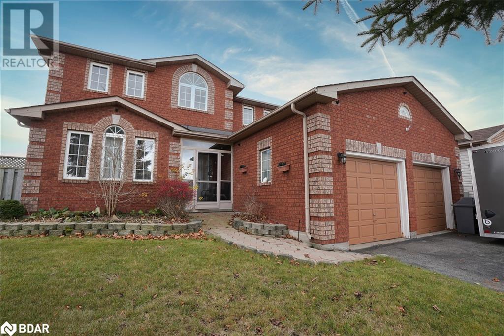 1 FARMSTEAD Crescent, Barrie, Ontario