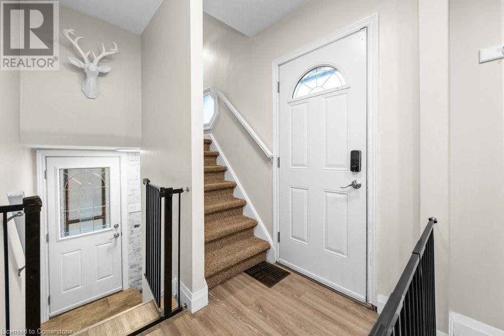 678 Brighton Avenue, Hamilton, Ontario  L8H 6H4 - Photo 8 - 40682497