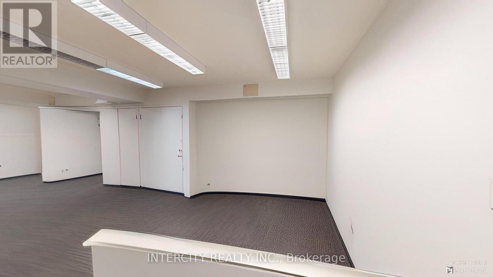 2nd Flr - 627 Bloor Street W, Toronto, Ontario  M6G 1K8 - Photo 15 - C10411526