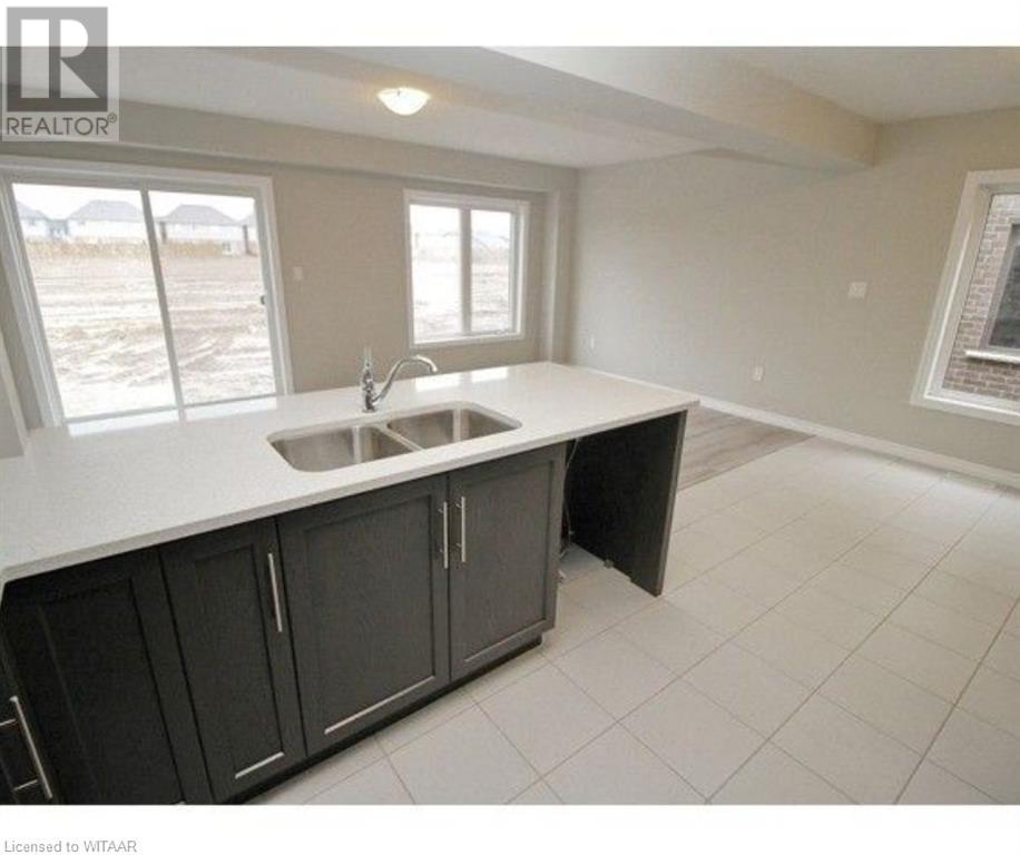 1337 Calais Drive Drive, Woodstock, Ontario  N4T 0L8 - Photo 10 - 40681859