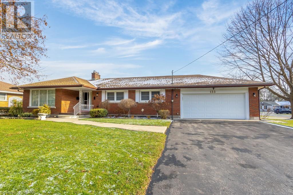 133 FAIRVIEW Crescent, Woodstock, Ontario