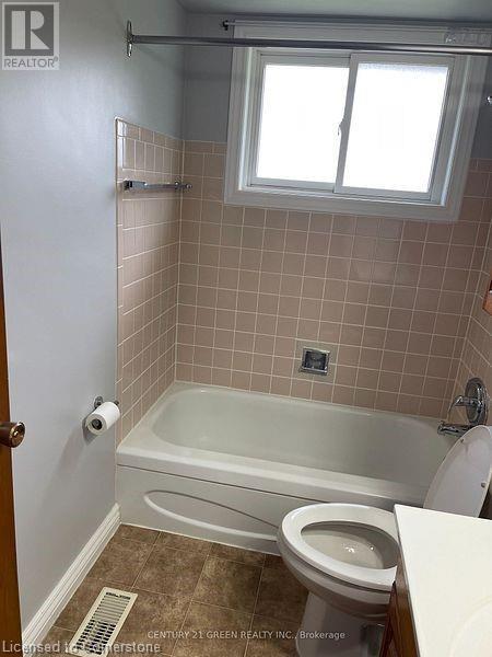 1749 Eastdowns Drive, Cambridge, Ontario  N3H 2T1 - Photo 10 - 40682276