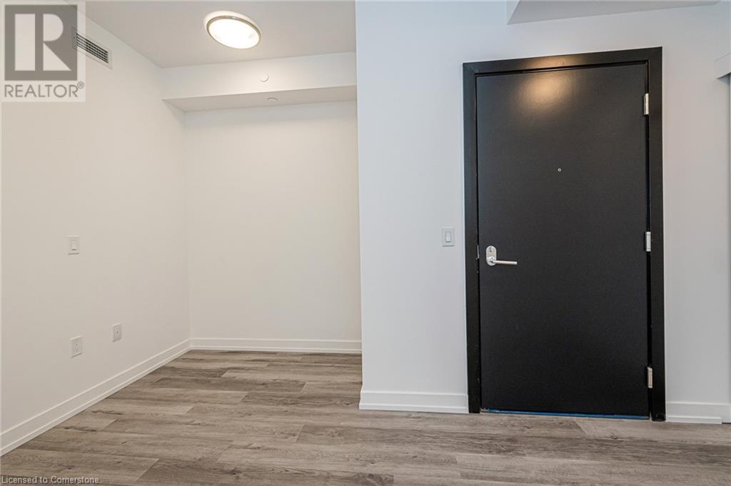 15 Wellington Street S Unit# 401, Kitchener, Ontario  N2G 0E4 - Photo 6 - 40681994
