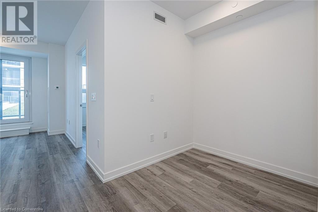 15 Wellington Street S Unit# 401, Kitchener, Ontario  N2G 0E4 - Photo 8 - 40681994