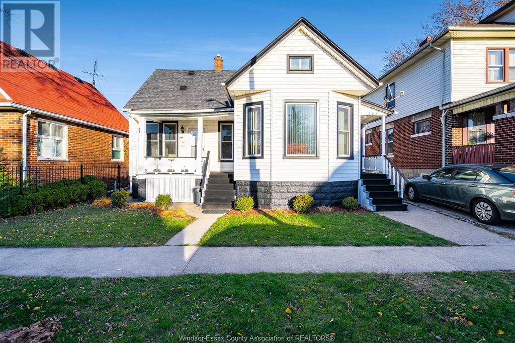 MLS# 24028688: 348-352 McKay, Windsor, Canada