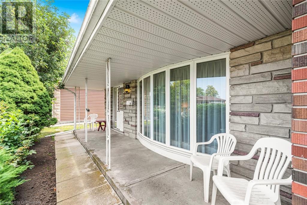 14 Calvert Avenue, Hamilton, Ontario  L8G 2K4 - Photo 4 - XH4202771