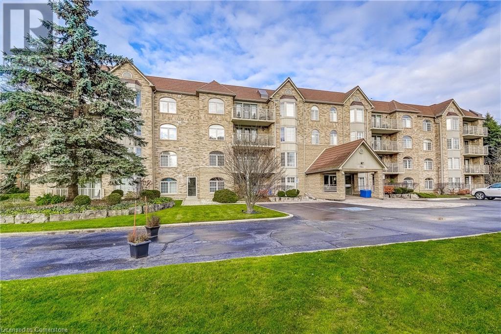 216 PLAINS Road W Unit# A402, Burlington, Ontario