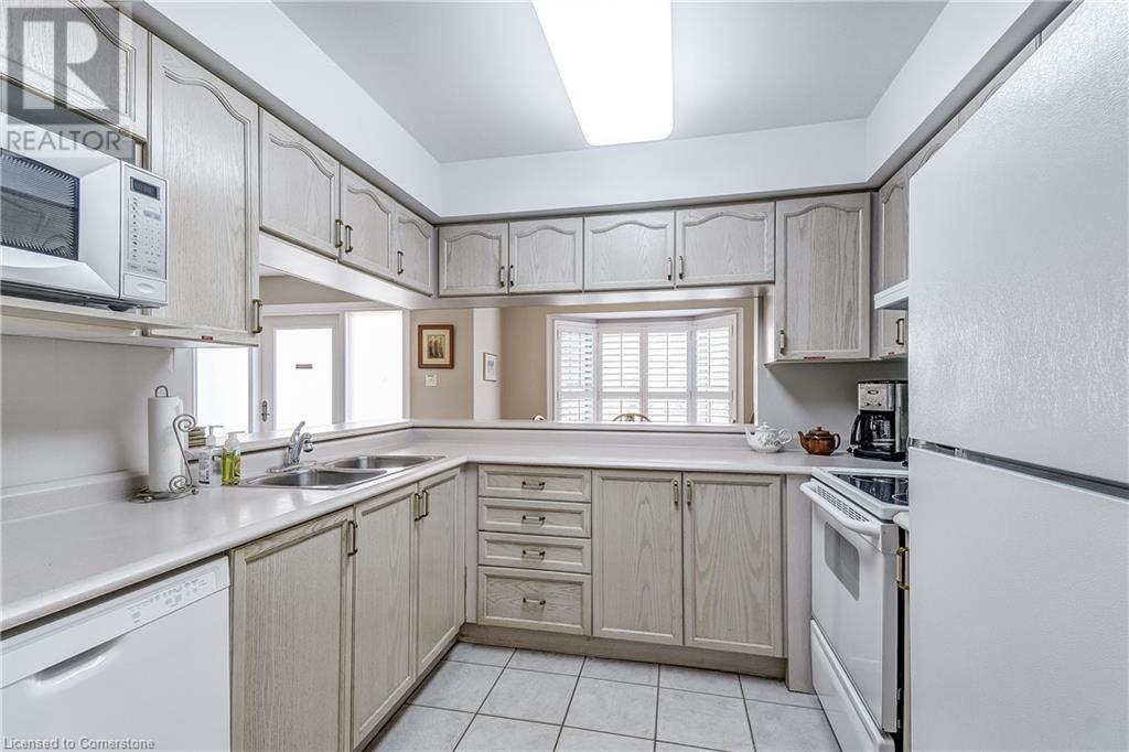 216 Plains Road W Unit# A402, Burlington, Ontario  L7T 4K8 - Photo 40 - 40682654