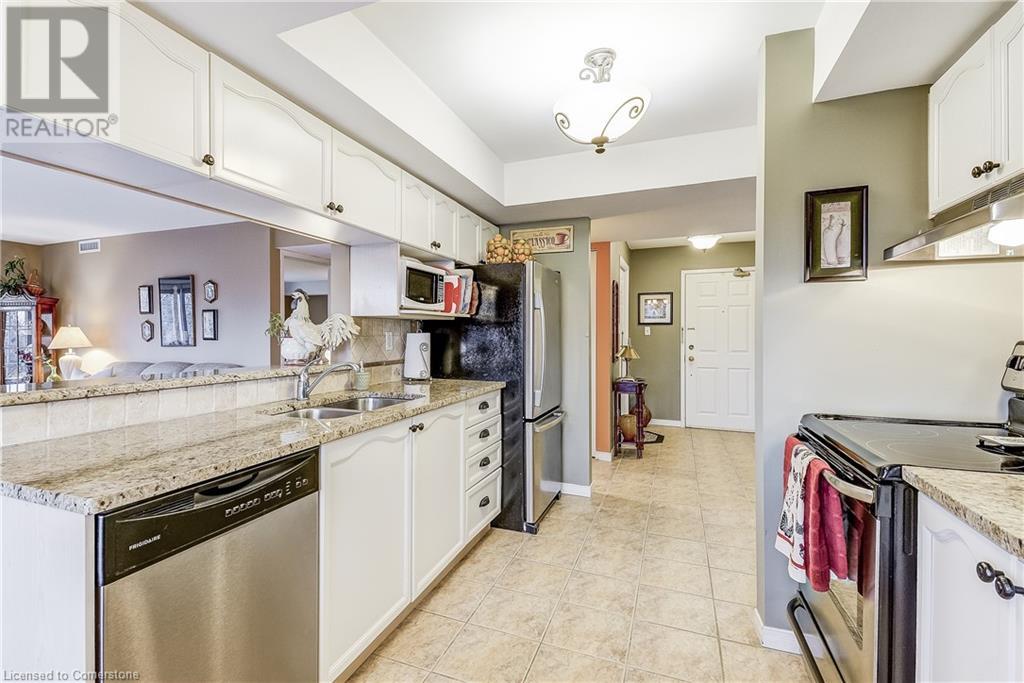 216 Plains Road W Unit# A402, Burlington, Ontario  L7T 4K8 - Photo 10 - 40682654