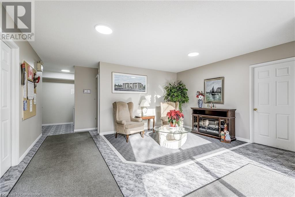 216 Plains Road W Unit# A402, Burlington, Ontario  L7T 4K8 - Photo 32 - 40682654