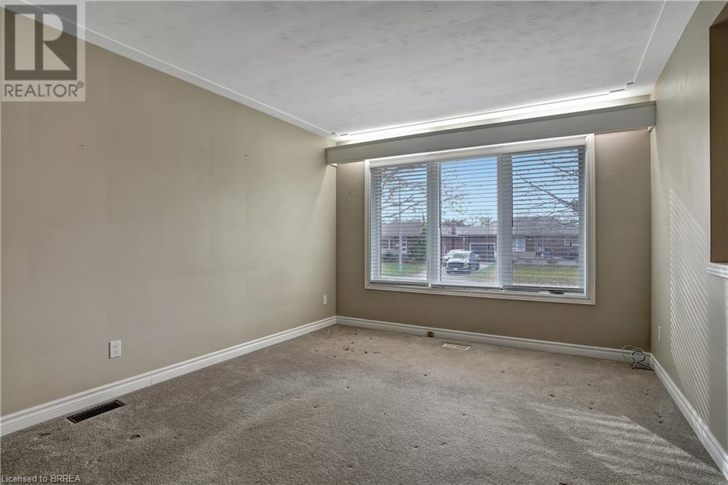 34 Wiltshire Drive, Brantford, Ontario  N3R 5A9 - Photo 10 - 40679576