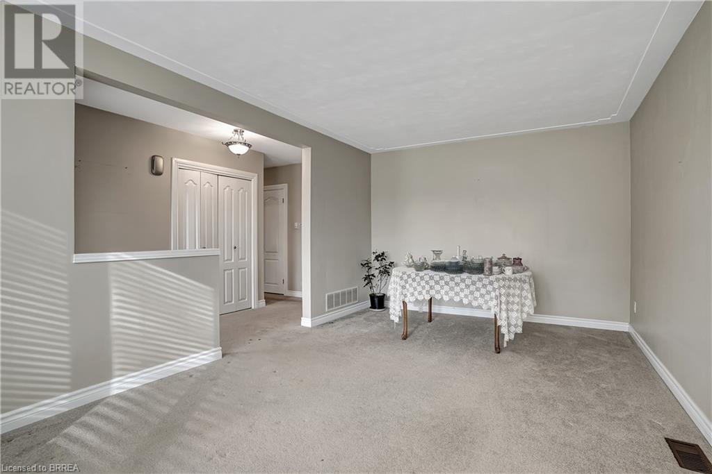 34 Wiltshire Drive, Brantford, Ontario  N3R 5A9 - Photo 12 - 40679576