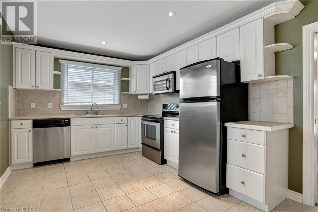 34 Wiltshire Drive, Brantford, Ontario  N3R 5A9 - Photo 15 - 40679576