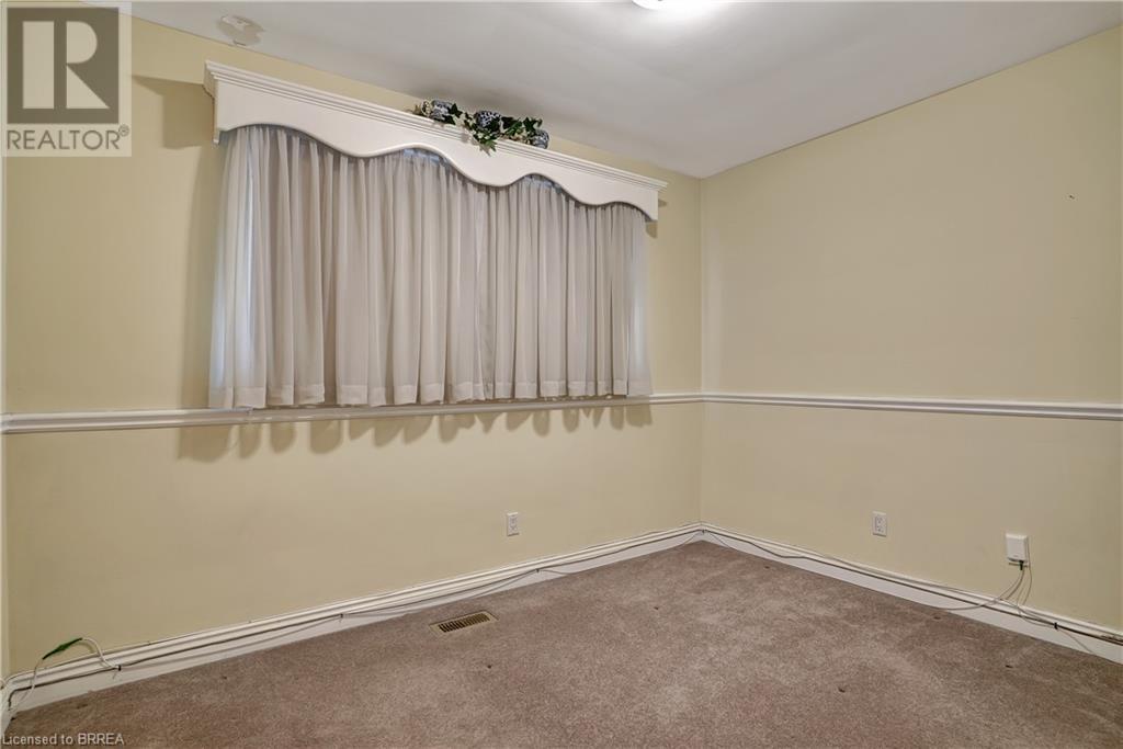 34 Wiltshire Drive, Brantford, Ontario  N3R 5A9 - Photo 23 - 40679576