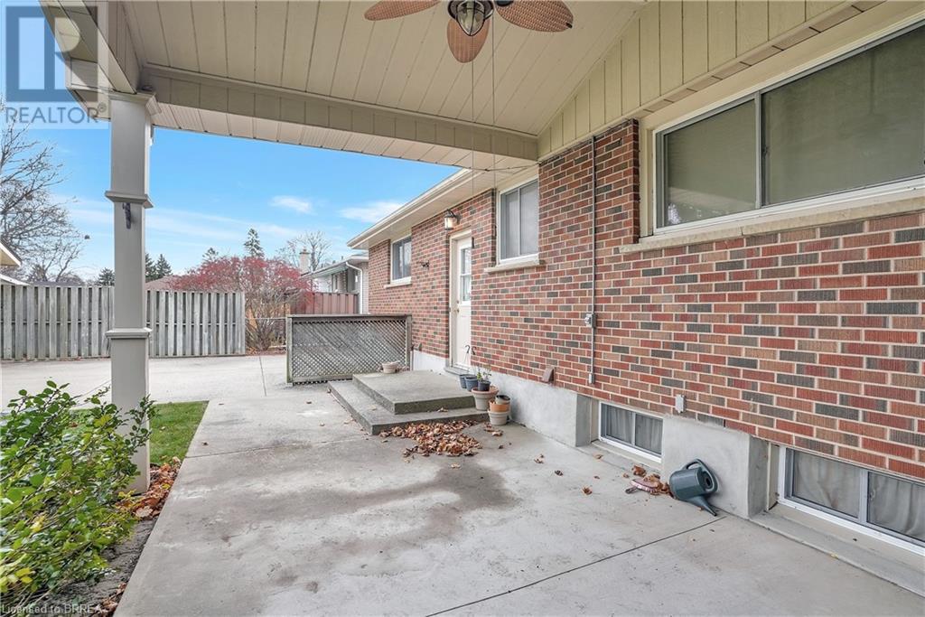 34 Wiltshire Drive, Brantford, Ontario  N3R 5A9 - Photo 35 - 40679576