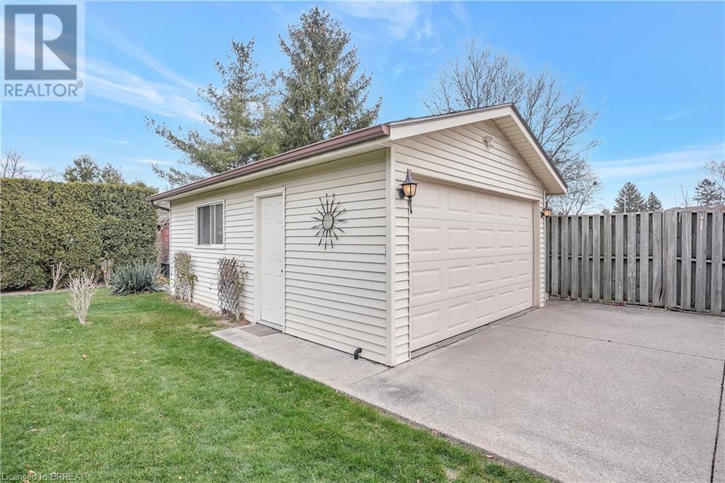 34 Wiltshire Drive, Brantford, Ontario  N3R 5A9 - Photo 38 - 40679576