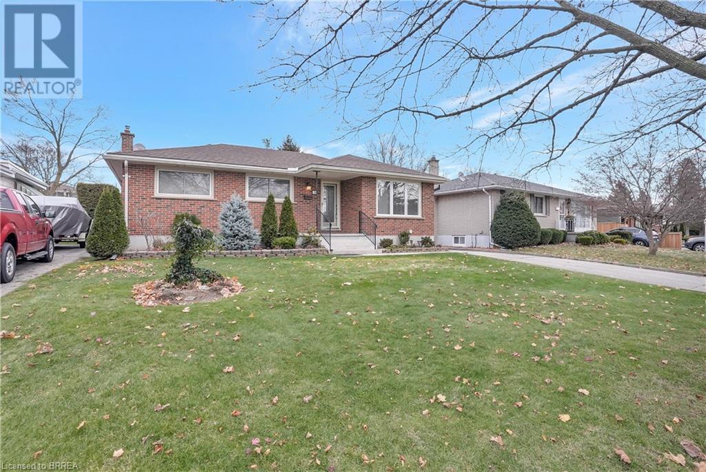 34 Wiltshire Drive, Brantford, Ontario  N3R 5A9 - Photo 4 - 40679576