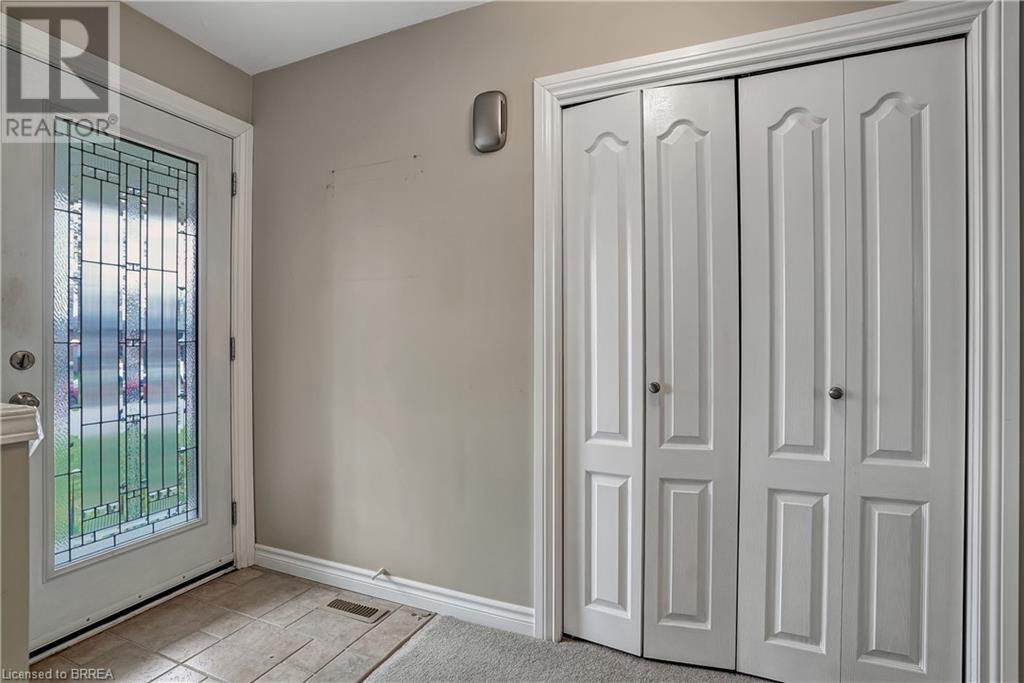 34 Wiltshire Drive, Brantford, Ontario  N3R 5A9 - Photo 9 - 40679576