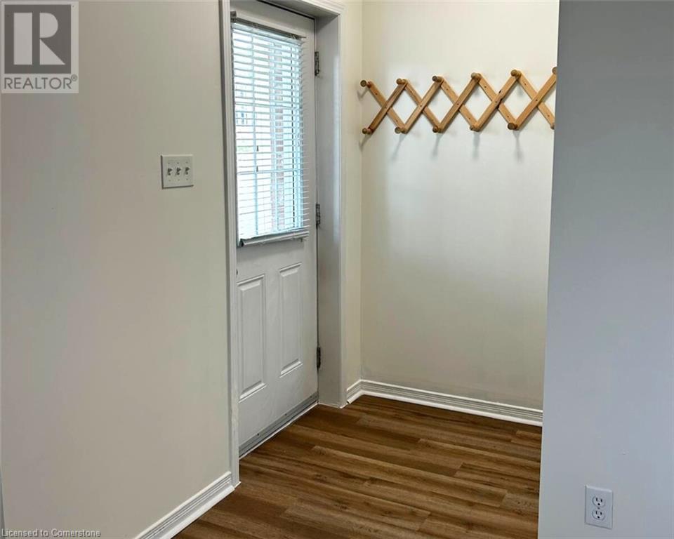 50 Howe Drive Unit# 19d, Kitchener, Ontario  N2E 0A3 - Photo 3 - 40682707