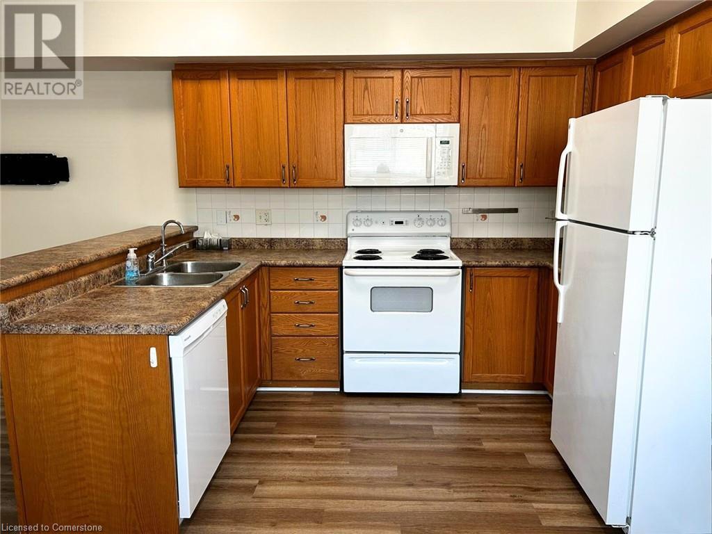 50 Howe Drive Unit# 19d, Kitchener, Ontario  N2E 0A3 - Photo 5 - 40682707