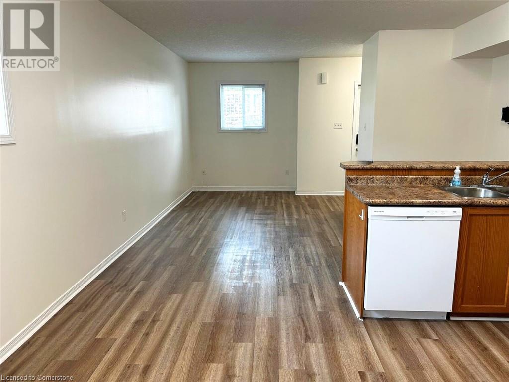 50 Howe Drive Unit# 19d, Kitchener, Ontario  N2E 0A3 - Photo 8 - 40682707