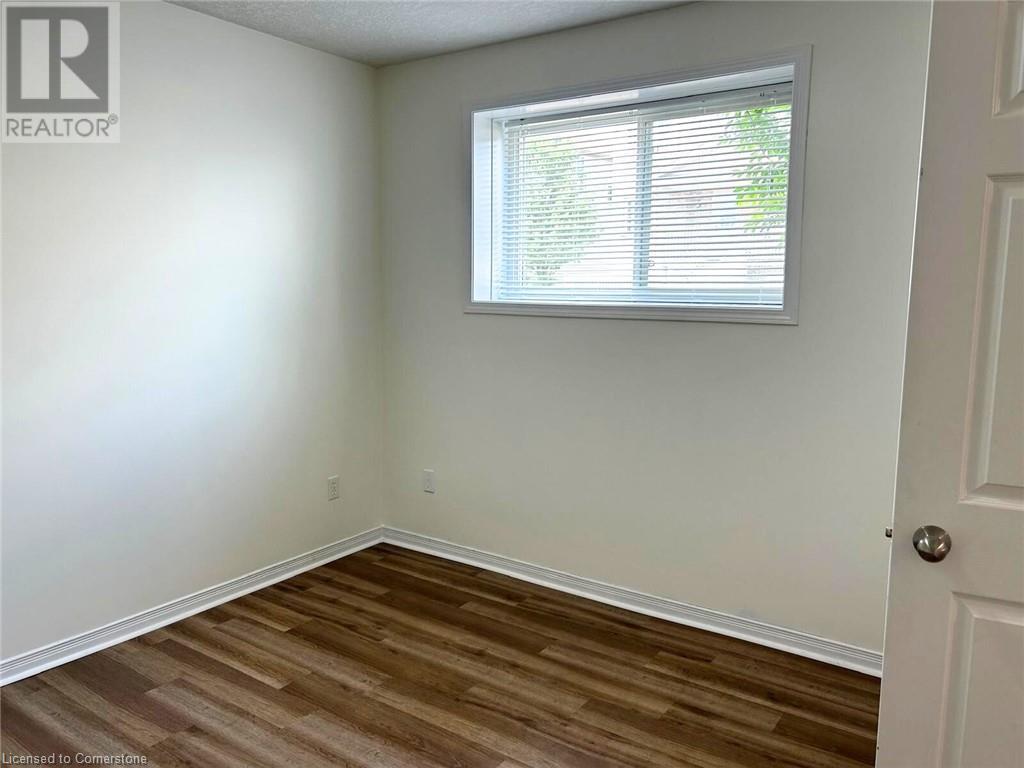 50 Howe Drive Unit# 19d, Kitchener, Ontario  N2E 0A3 - Photo 9 - 40682707