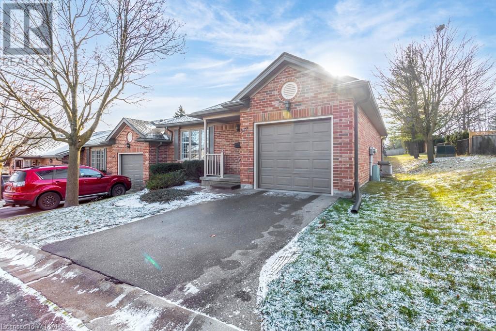 529 Nova Scotia Court Unit# 18, Woodstock, Ontario  N4S 8Z3 - Photo 3 - 40682730