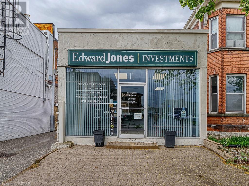 11 RIDDELL Street, Woodstock, Ontario