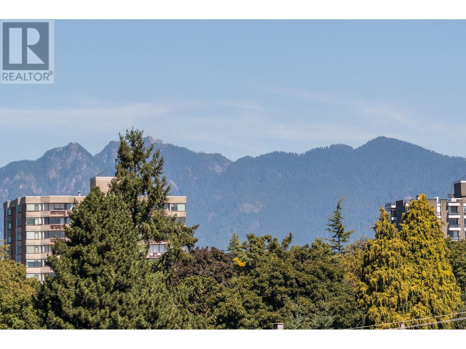 Listing Picture 28 of 38 : 404 2485 LARCH STREET, Vancouver / 溫哥華 - 魯藝地產 Yvonne Lu Group - MLS Medallion Club Member