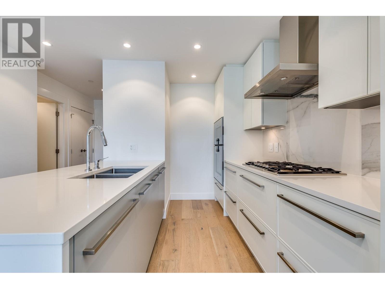 Listing Picture 9 of 38 : 404 2485 LARCH STREET, Vancouver / 溫哥華 - 魯藝地產 Yvonne Lu Group - MLS Medallion Club Member