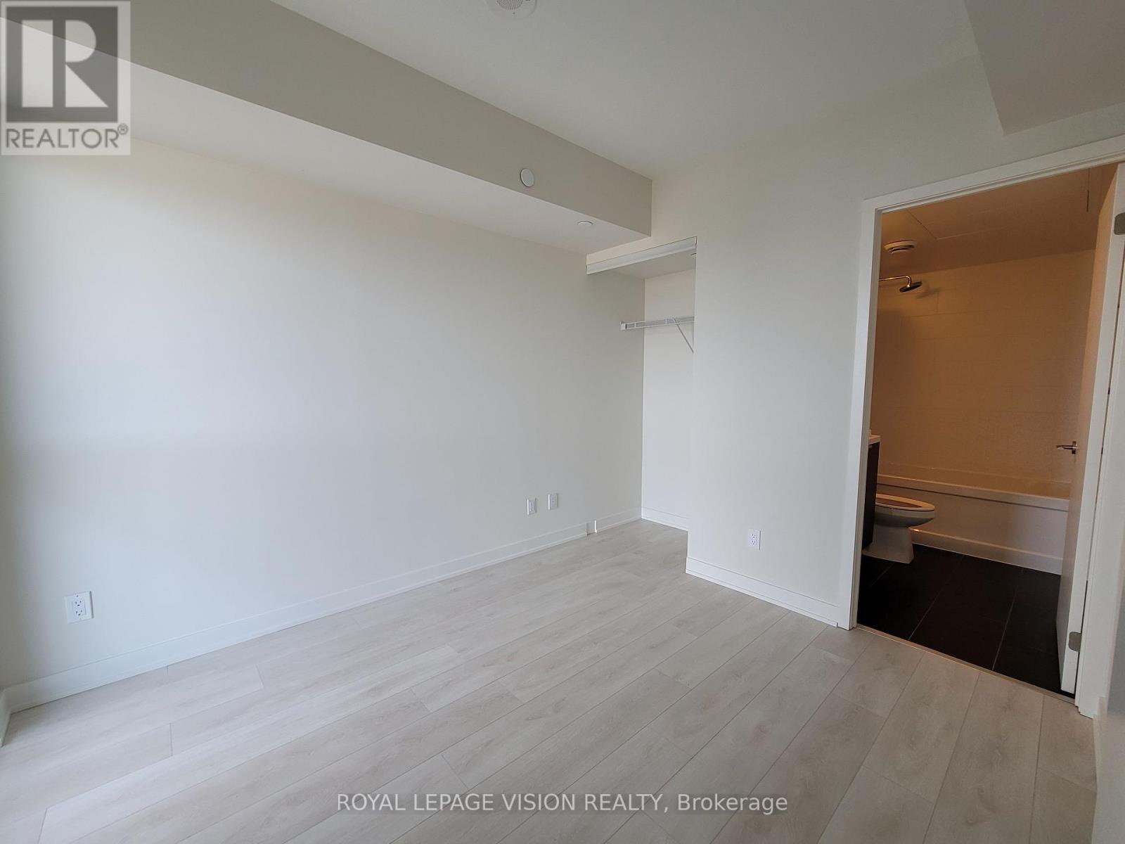 2507 - 2 Sonic Way, Toronto, Ontario  M3C 3C6 - Photo 7 - C10744186