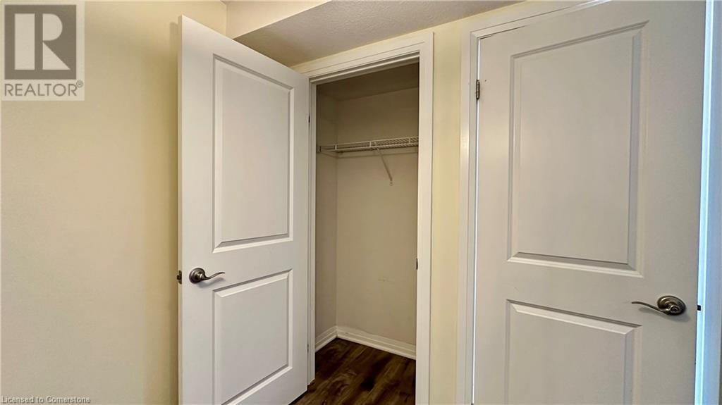 1989 Ottawa Street S Unit# 28b, Kitchener, Ontario  N2E 0G7 - Photo 8 - 40682567