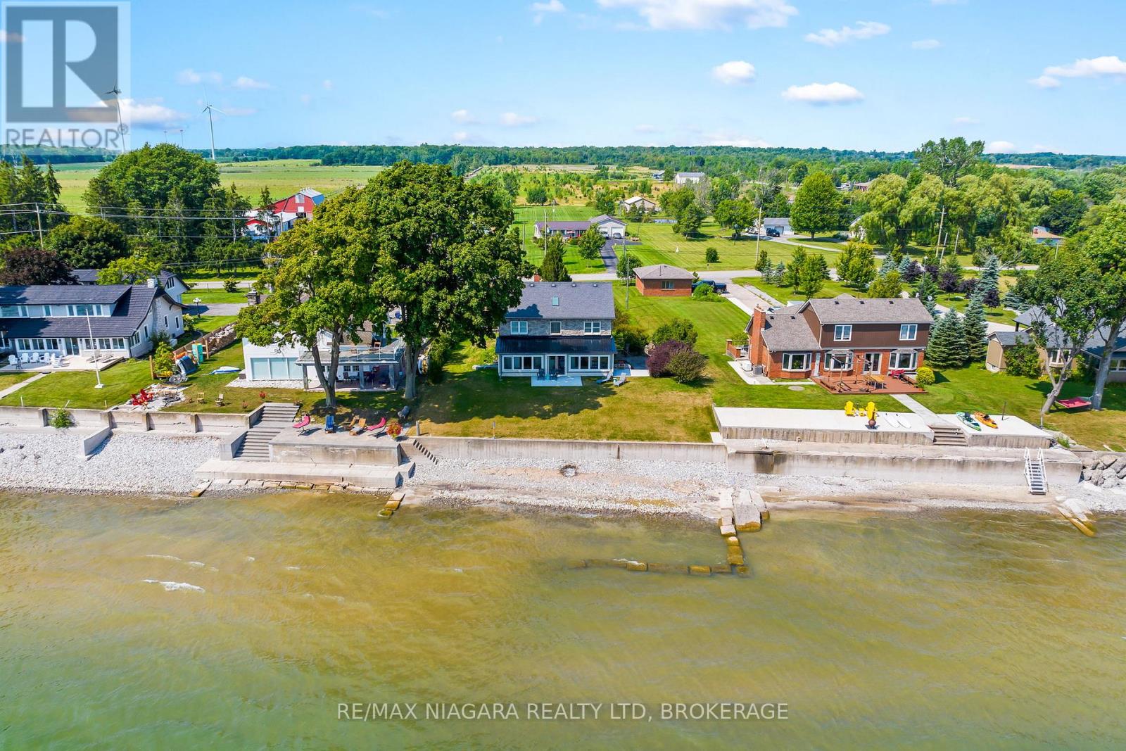 Property at 11825 LAKESHORE ROAD image 3