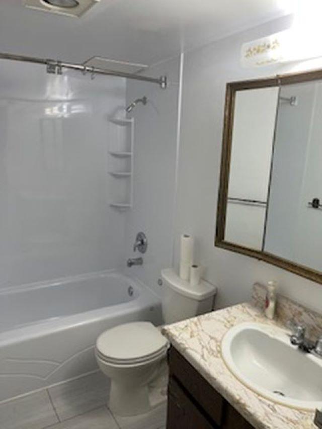 203 7473 140 Street, Surrey, British Columbia  V3W 6G5 - Photo 6 - R2947875