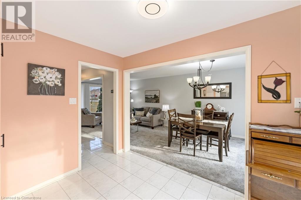 516 Eliza CrescentBurlington, Ontario  L7L 6C9 - Photo 13 - 40681008