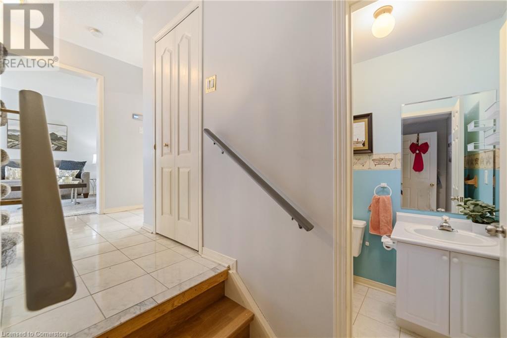 516 Eliza CrescentBurlington, Ontario  L7L 6C9 - Photo 14 - 40681008