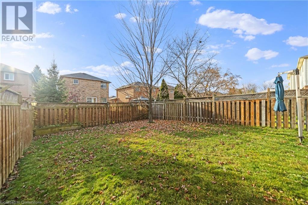 516 Eliza CrescentBurlington, Ontario  L7L 6C9 - Photo 32 - 40681008