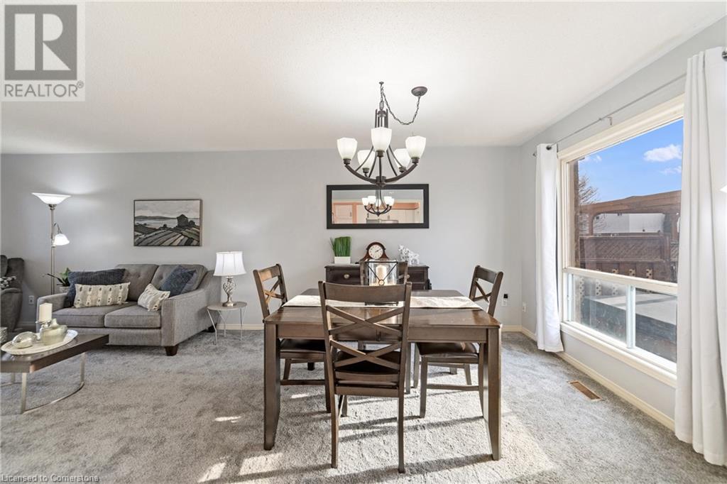 516 Eliza CrescentBurlington, Ontario  L7L 6C9 - Photo 9 - 40681008
