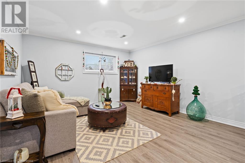 11 Miranda Court, Welland, Ontario  L3C 7C7 - Photo 23 - 40682106