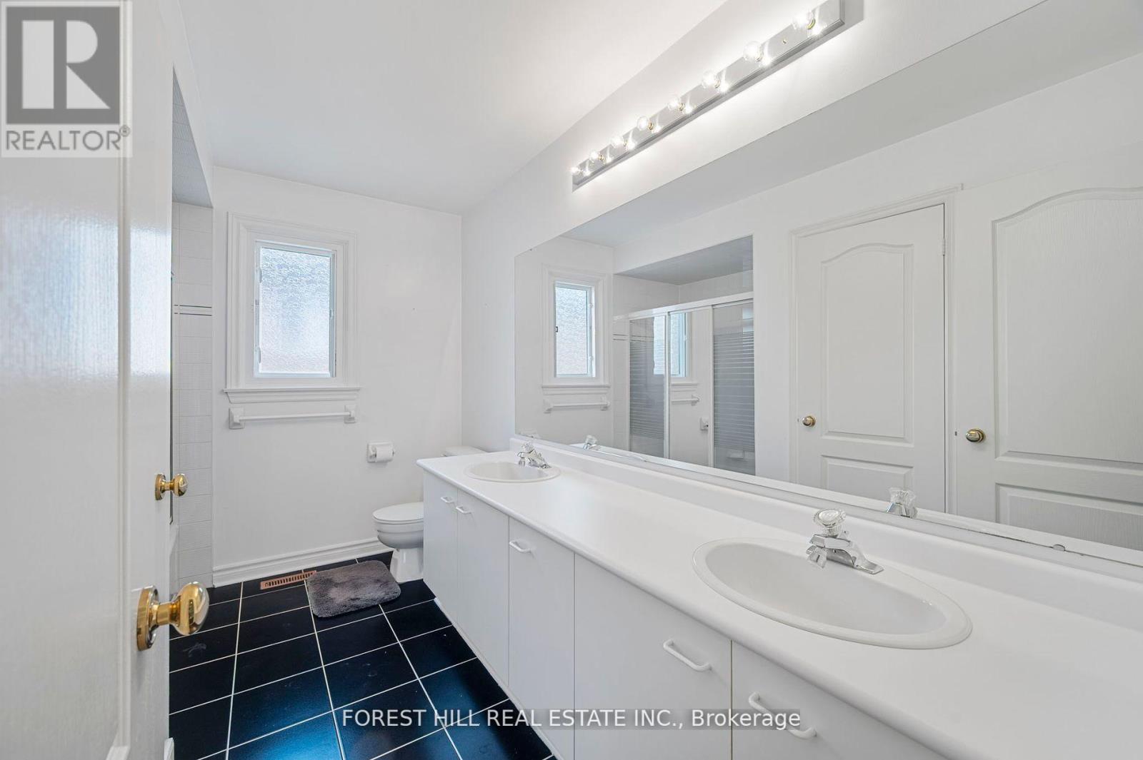 38 Worth Boulevard, Vaughan (Beverley Glen), Ontario  L4J 7S9 - Photo 17 - N11823580