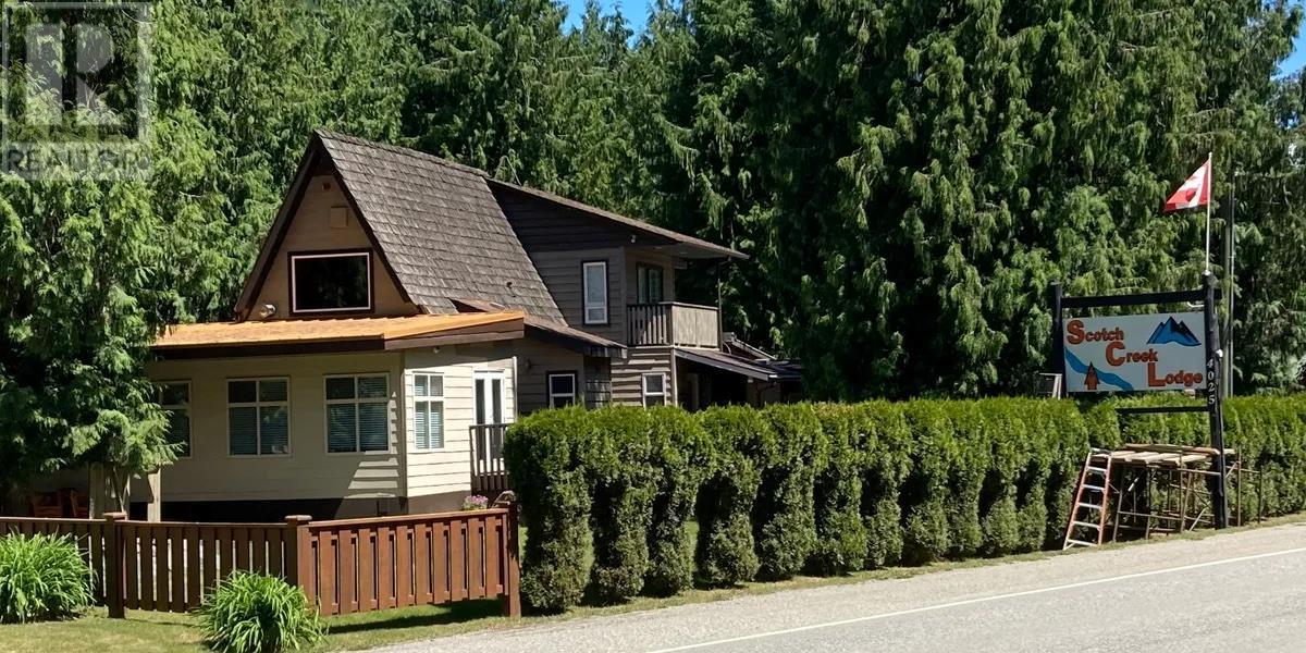 4025 Squilax-Anglemont Road, Scotch Creek, British Columbia