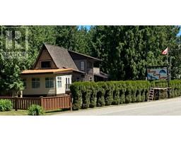 4025 Squilax-Anglemont Road North Shuswap