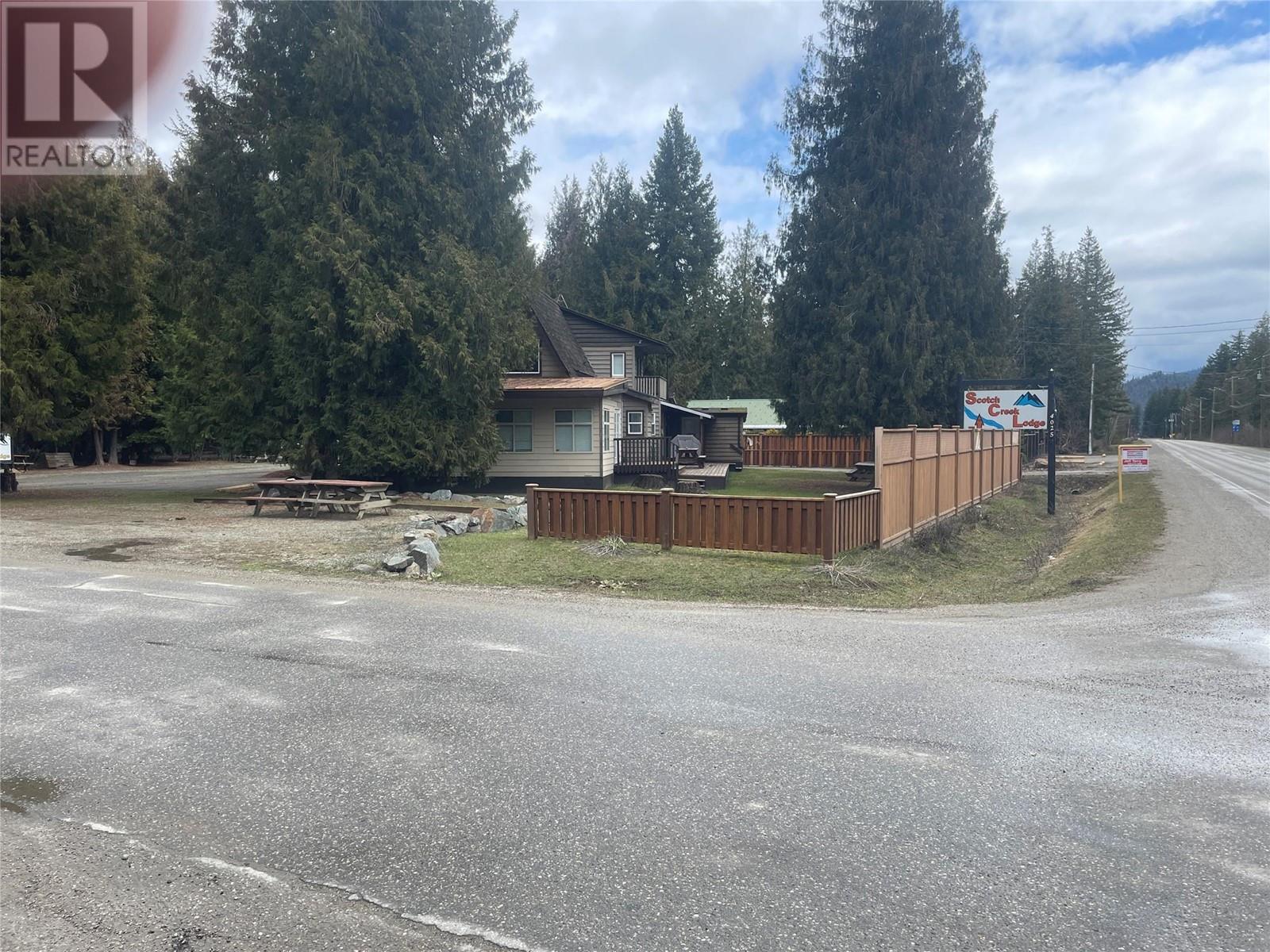 Property at 4025 Squilax-Anglemont Road image 3