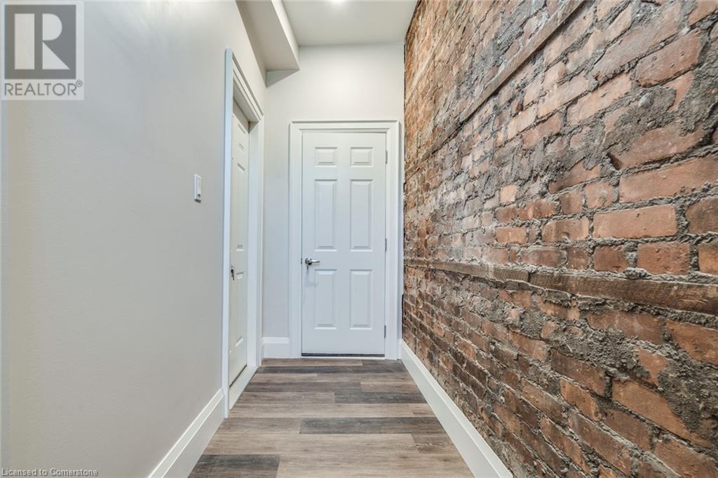 276 Sanford Avenue N Unit# 2, Hamilton, Ontario  L8L 6A1 - Photo 15 - 40682855