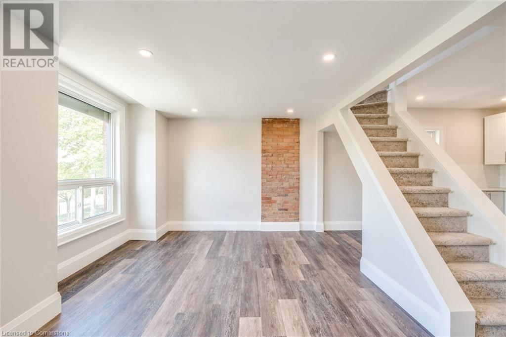 276 Sanford Avenue N Unit# 2, Hamilton, Ontario  L8L 6A1 - Photo 6 - 40682855