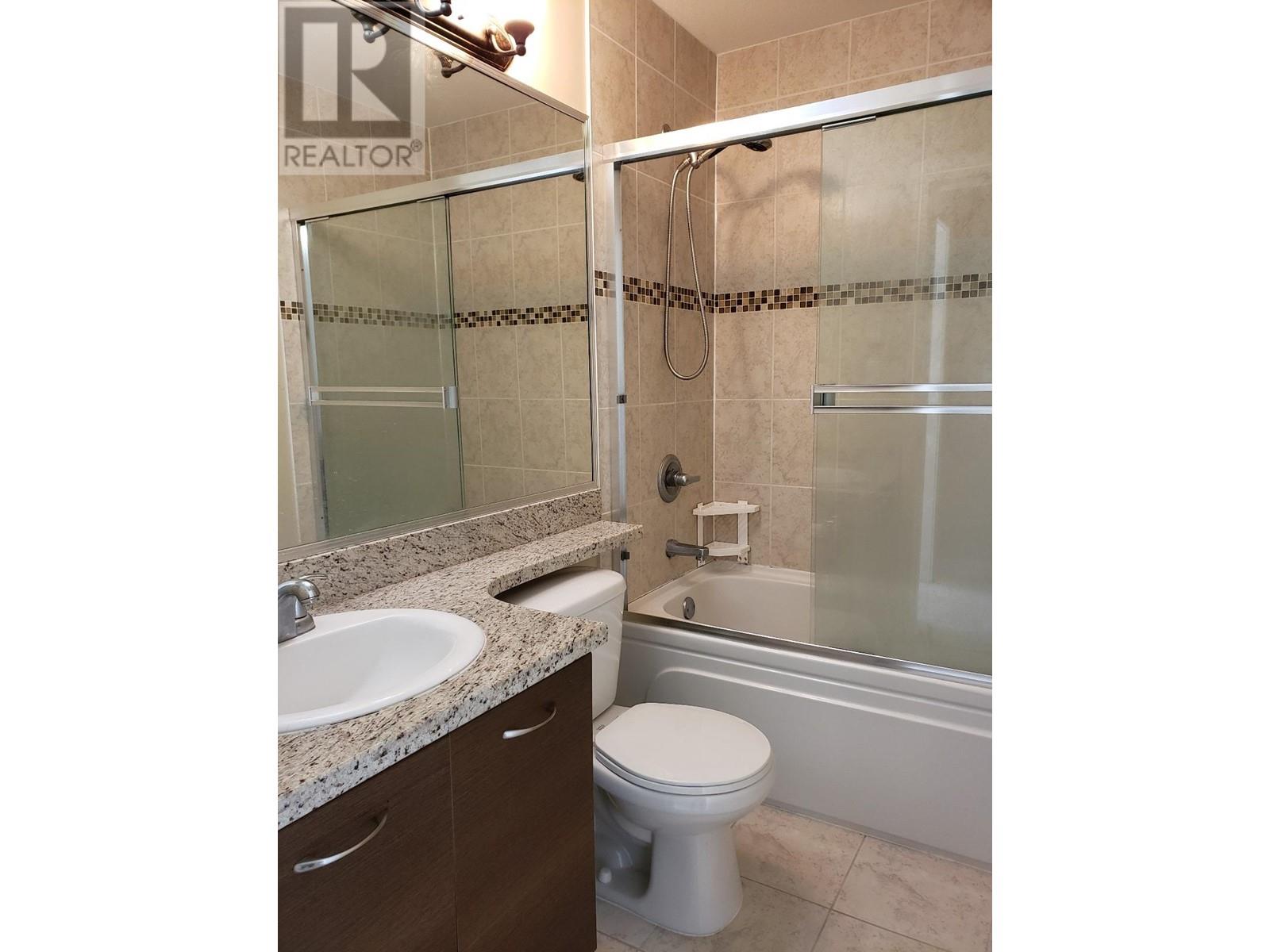 Listing Picture 14 of 22 : 14 5580 MONCTON STREET, Richmond / 烈治文 - 魯藝地產 Yvonne Lu Group - MLS Medallion Club Member