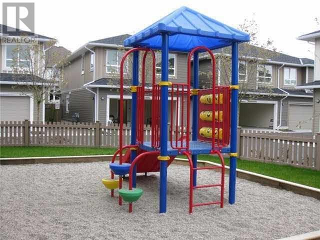 Listing Picture 21 of 22 : 14 5580 MONCTON STREET, Richmond / 烈治文 - 魯藝地產 Yvonne Lu Group - MLS Medallion Club Member