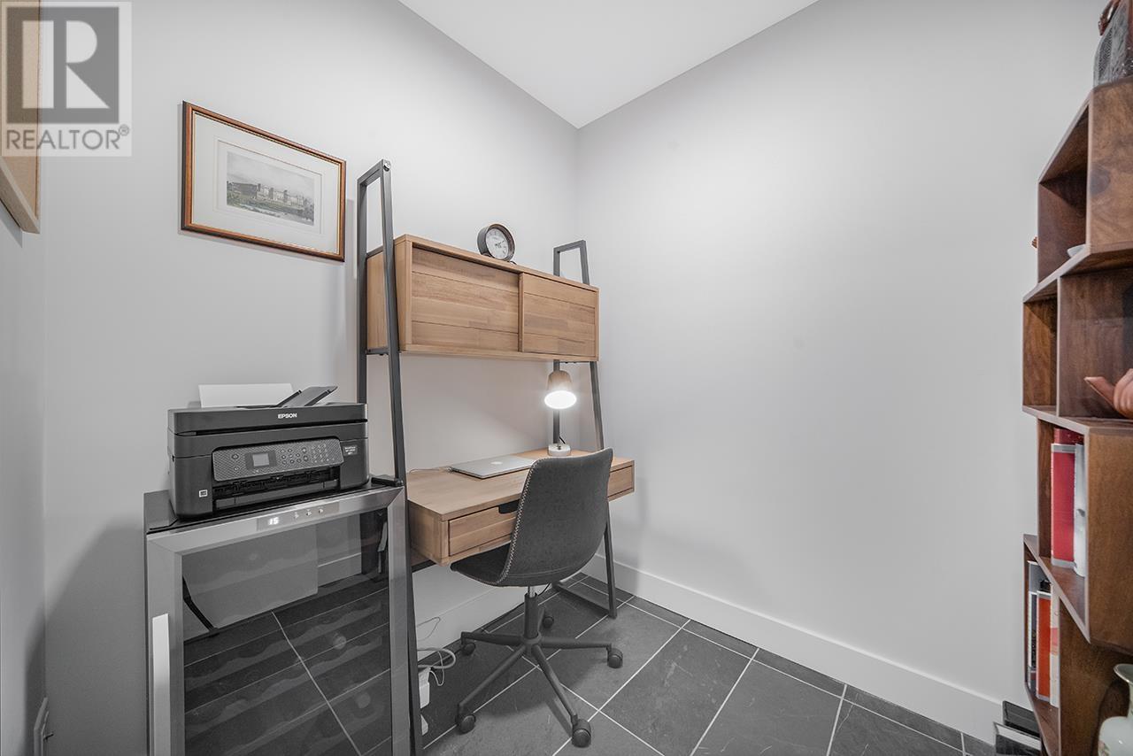 1683 W 8th Avenue, Vancouver, British Columbia  V6J 1T8 - Photo 13 - R2948076