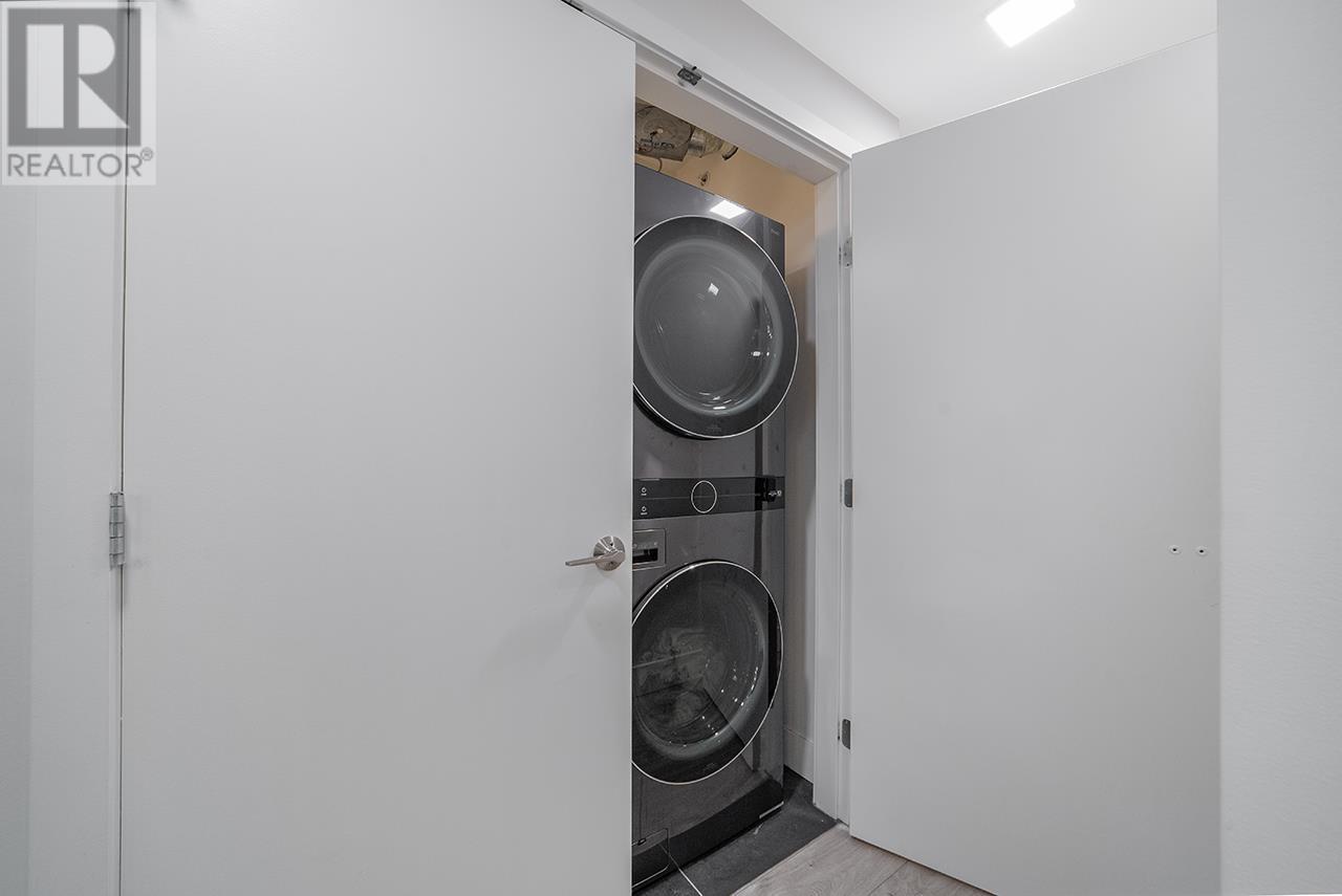 1683 W 8th Avenue, Vancouver, British Columbia  V6J 1T8 - Photo 14 - R2948076