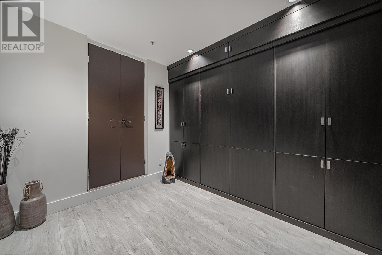 1683 W 8th Avenue, Vancouver, British Columbia  V6J 1T8 - Photo 21 - R2948076